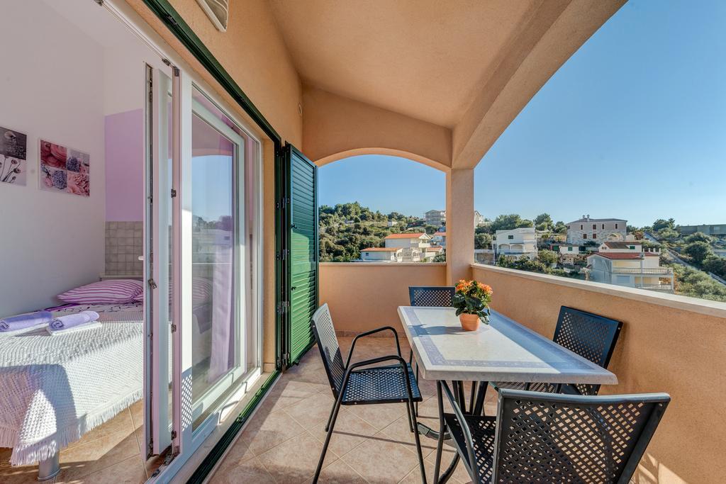 Holiday Home Mirna Vala Sevid Extérieur photo