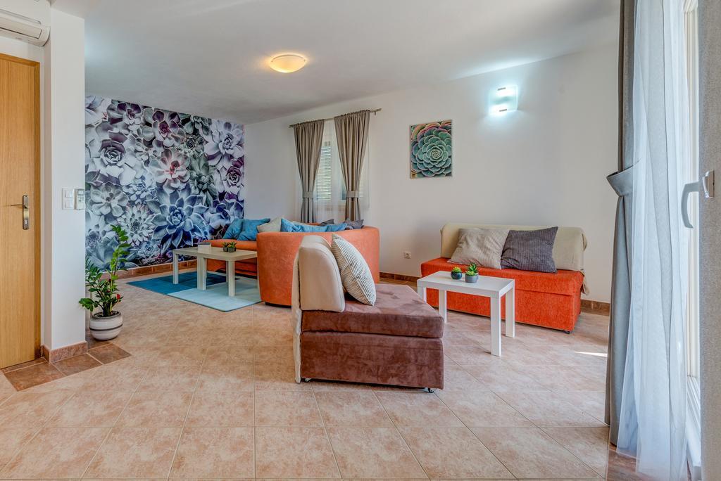 Holiday Home Mirna Vala Sevid Extérieur photo