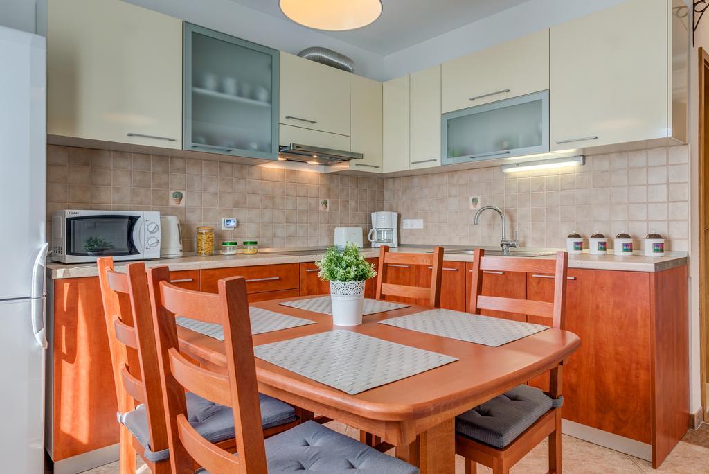 Holiday Home Mirna Vala Sevid Extérieur photo
