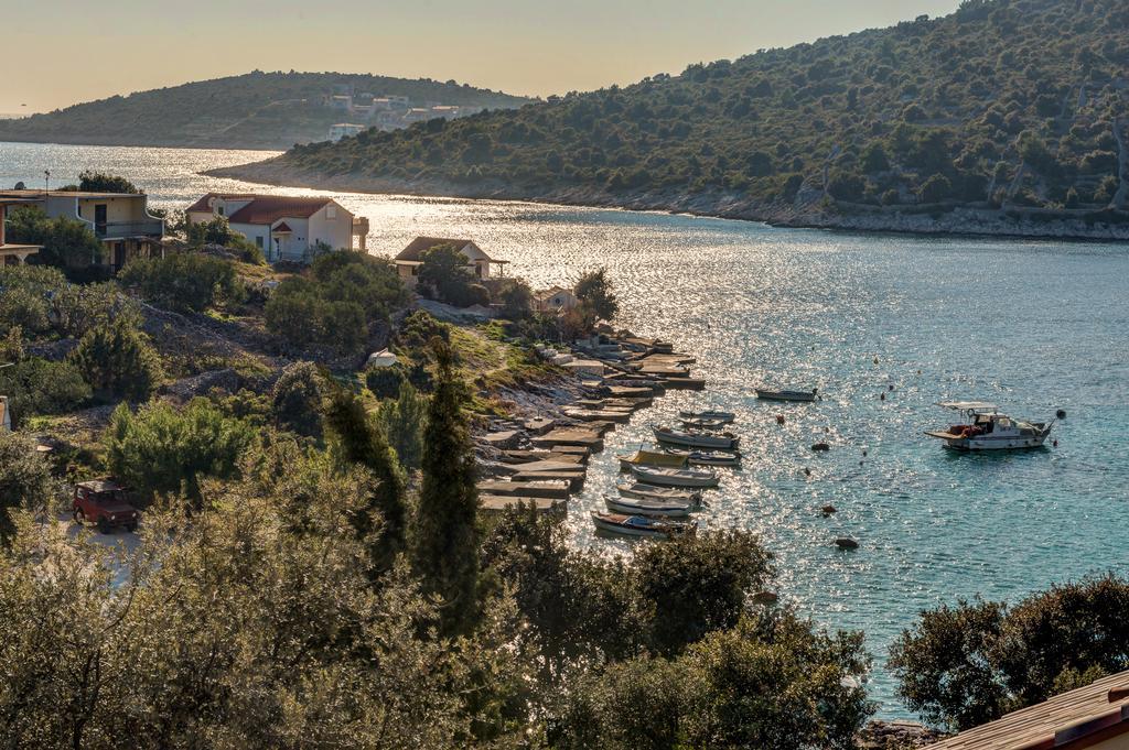 Holiday Home Mirna Vala Sevid Extérieur photo