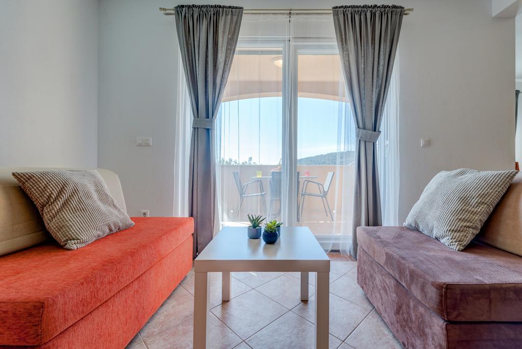 Holiday Home Mirna Vala Sevid Extérieur photo
